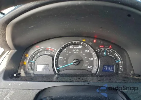 2012 Toyota Camry Base z USA, uszkodzony, nr VIN 4T1BF1FK3CU588023